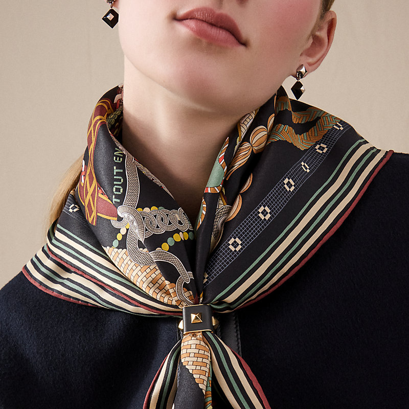 Anel de lenço Médor Sellier - Preto | Hermès Brasil